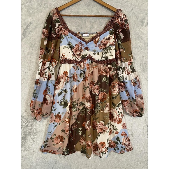 SO Dress Womens Sz M Patchwork Floral Long Sleeve Smocked Sheer Lined Milkmaid - Picture 1 of 10